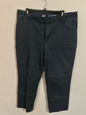 Lee Women All Day Pant Dark Blue Cotton Pants Size 18 Short